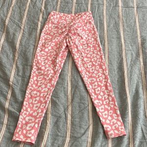 Ryderwear leggings sz small pink leopard scrunch butt